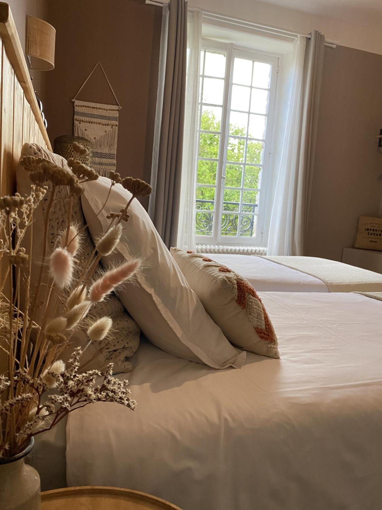 Le 14 St Michel Bed & Breakfast Josselin Eksteriør bilde